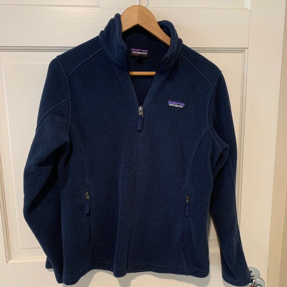 Women’s size medium Patagonia fleece jacket